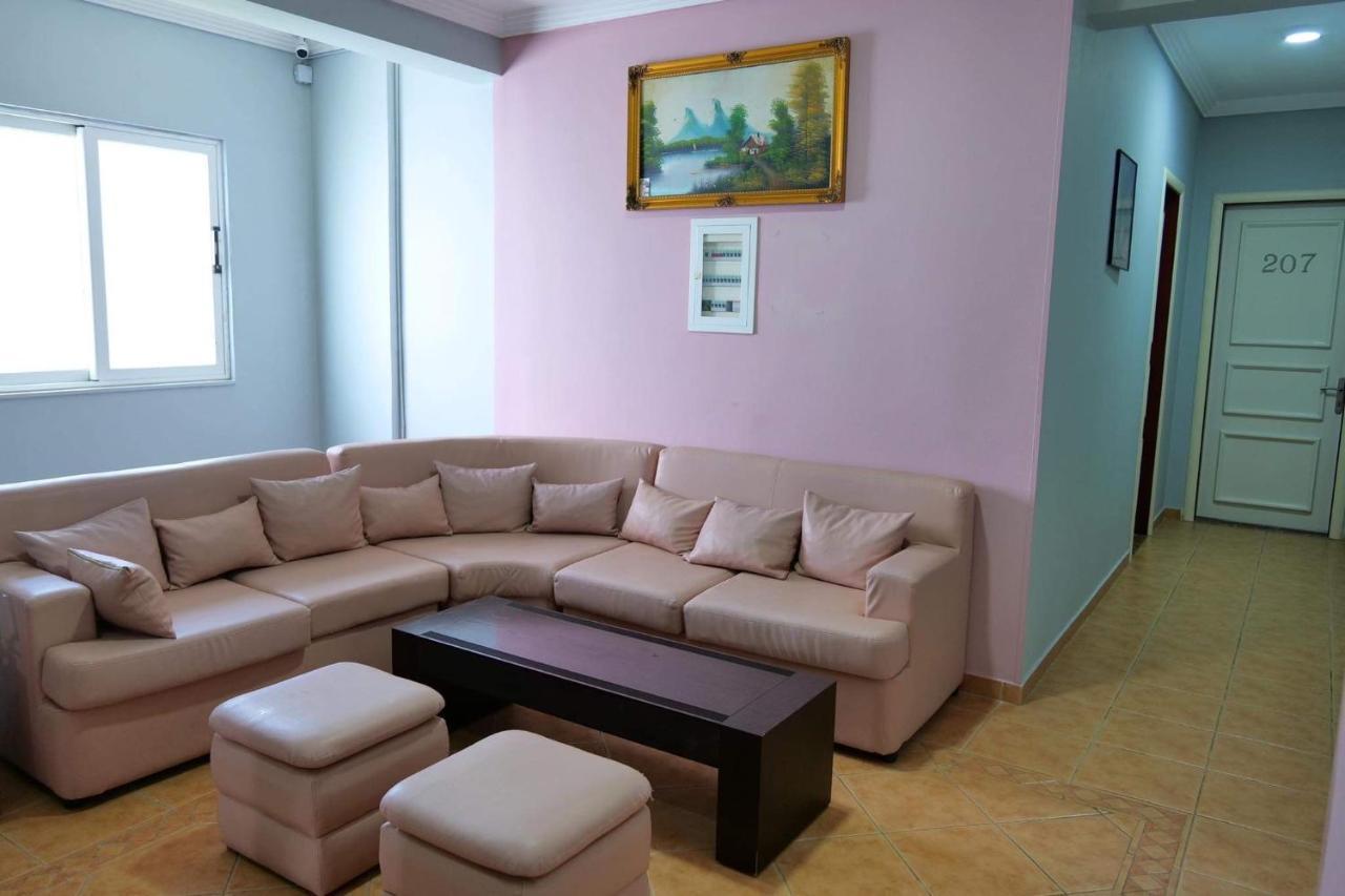 Hotel Erdano Sarandë Exteriör bild
