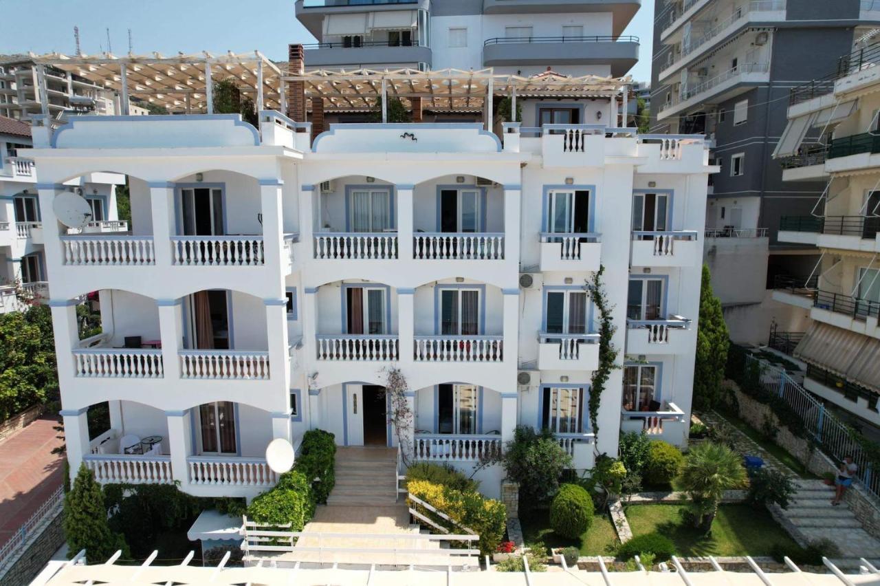 Hotel Erdano Sarandë Exteriör bild