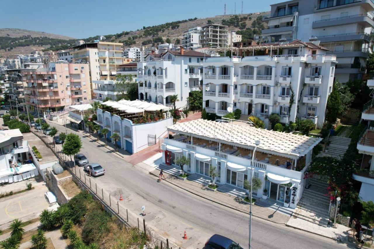 Hotel Erdano Sarandë Exteriör bild