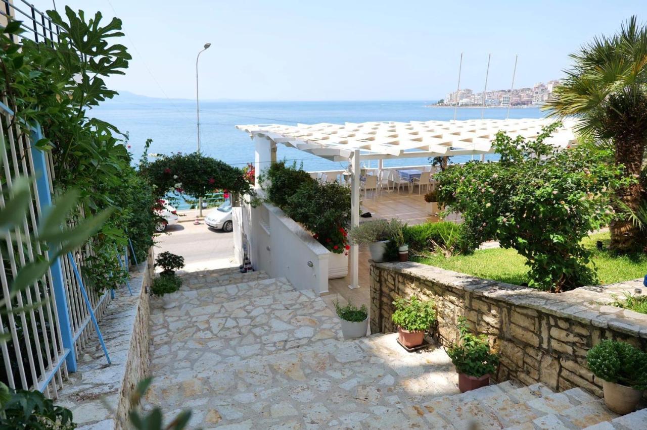 Hotel Erdano Sarandë Exteriör bild